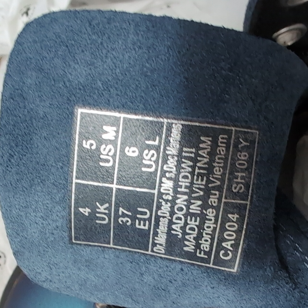 NWT Dr. Martens Jadon II Hardware Pull Up Leather Platform Boots 5M / 6W… - Picture 12 of 12